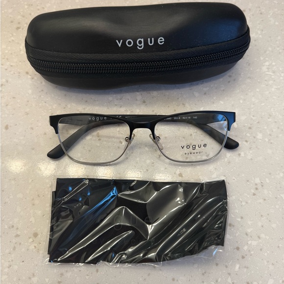 Vogue Eyewear VO3940 Eyeglass Frames - Picture 2 of 7